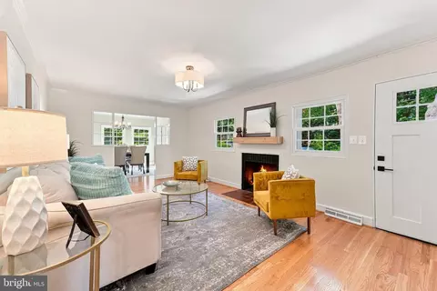 Living - 9129 Walden Rd, Silver Spring, MD 20901 photo 1 of 3