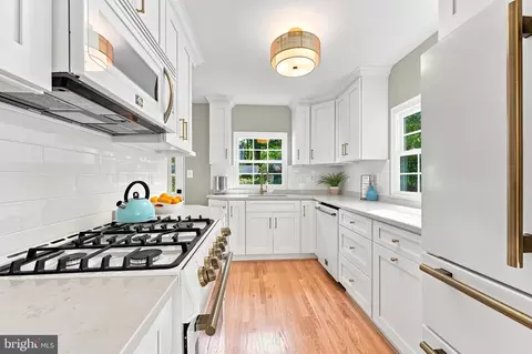Kitchen - 9129 Walden Rd, Silver Spring, MD 20901 photo 1 of 4