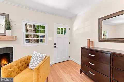 Entry Way - 9129 Walden Rd, Silver Spring, MD 20901 photo 1 of 5