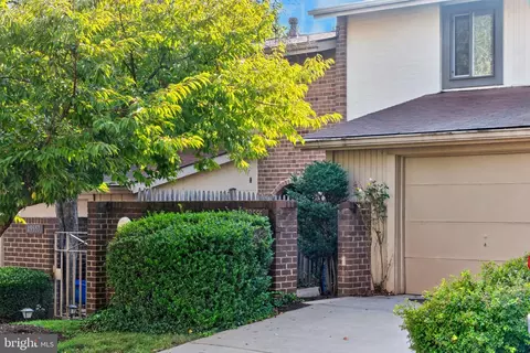 19555 Brassie Pl, Montgomery Village, MD 20886