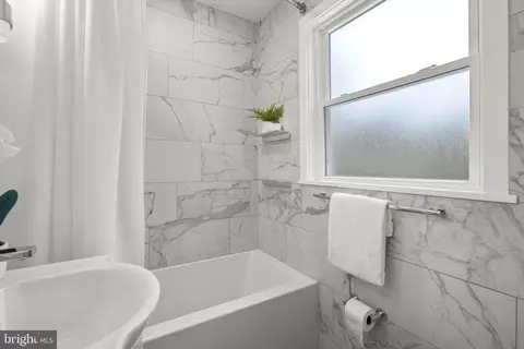 Bath - 9407 Seminole St, Silver Spring, MD 20901 photo 3 of 4
