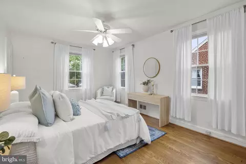Bedroom - 9407 Seminole St, Silver Spring, MD 20901 photo 3 of 12