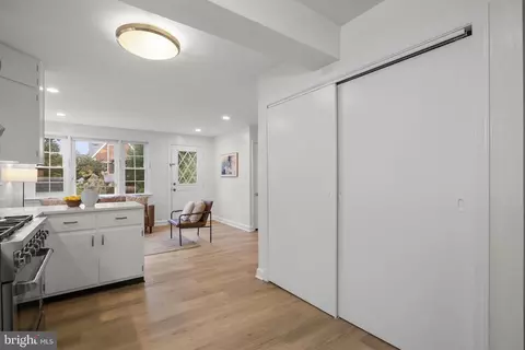 Entry Way - 9407 Seminole St, Silver Spring, MD 20901 photo 3 of 5