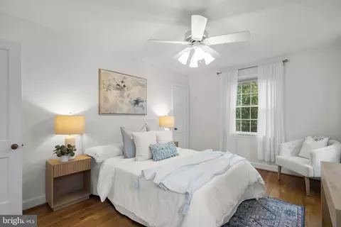 Bedroom - 9407 Seminole St, Silver Spring, MD 20901 photo 4 of 12