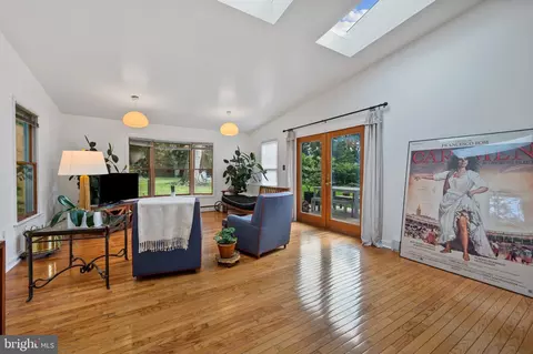 Other - 213 Piping Rock Dr, Silver Spring, MD 20905 photo 3 of 17