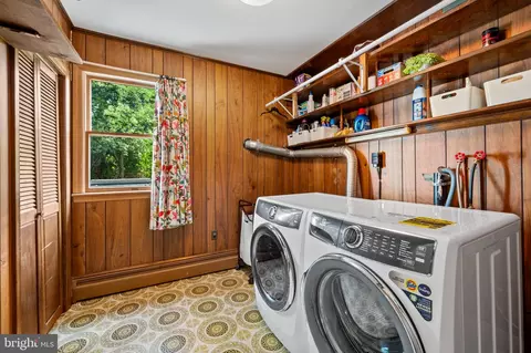 Other - 213 Piping Rock Dr, Silver Spring, MD 20905 photo 15 of 17