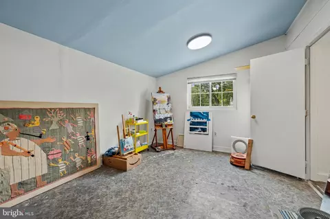 Other - 213 Piping Rock Dr, Silver Spring, MD 20905 photo 13 of 17