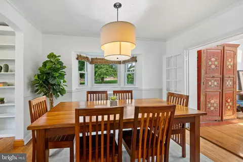 Dining - 213 Piping Rock Dr, Silver Spring, MD 20905 photo 3 of 3