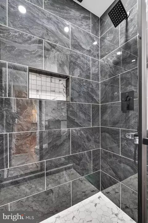 Bath - 708 Rosemere Ave, Silver Spring, MD 20904 photo 5 of 8