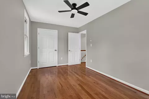 Entry Way - 708 Rosemere Ave, Silver Spring, MD 20904 photo 4 of 5