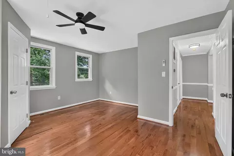 Entry Way - 708 Rosemere Ave, Silver Spring, MD 20904 photo 5 of 5