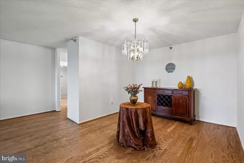 Dining - 15115 Interlachen Dr #3-901, Silver Spring, MD 20906 photo 1 of 1