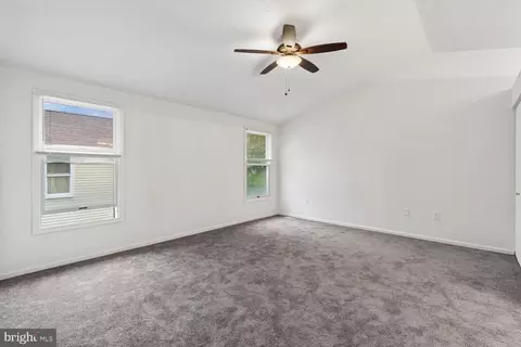 Entry Way - 3049 Memory Ln, Silver Spring, MD 20904 photo 3 of 3