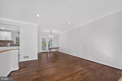 13538 Vandalia Dr, Rockville, MD 20853
