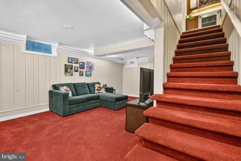 Entry Way - 10115 Gates Ave, Silver Spring, MD 20902 photo 2 of 2