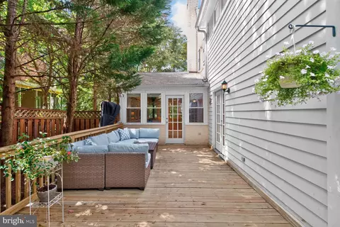 Exterior - 10115 Gates Ave, Silver Spring, MD 20902 photo 5 of 6