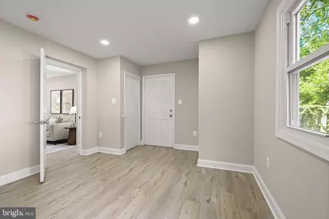 Entry Way - 9205 Glenville Rd, Silver Spring, MD 20901 photo 2 of 6