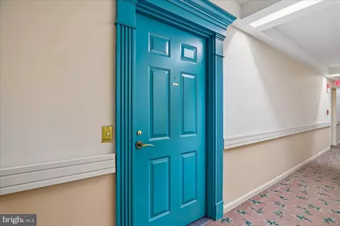 Entry Way - 14809 Pennfield Cir #405, Silver Spring, MD 20906 photo 2 of 3