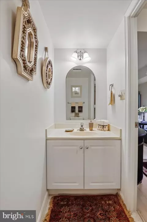 Bath - 14809 Pennfield Cir #405, Silver Spring, MD 20906 photo 2 of 2