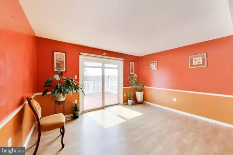 Living - 2923 Lisage Way, Silver Spring, MD 20904 photo 2 of 3