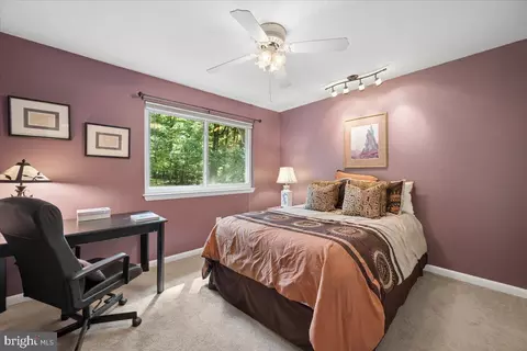 Bedroom - 14701 Fireside Dr, Silver Spring, MD 20905 photo 9 of 10