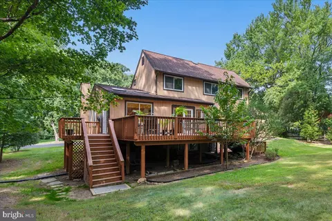 Exterior - 14701 Fireside Dr, Silver Spring, MD 20905 photo 2 of 24
