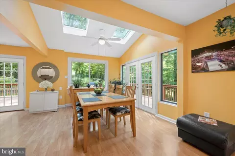 Dining - 14701 Fireside Dr, Silver Spring, MD 20905 photo 2 of 6