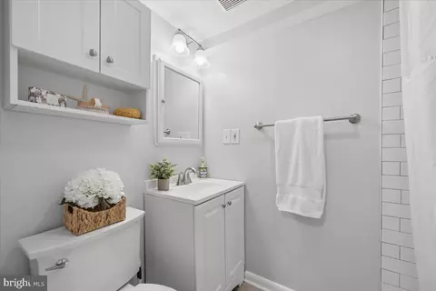 Bath - 14701 Fireside Dr, Silver Spring, MD 20905 photo 5 of 7