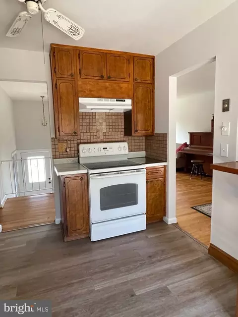 Kitchen - 2407 Hayden Dr, Silver Spring, MD 20902 photo 2 of 3