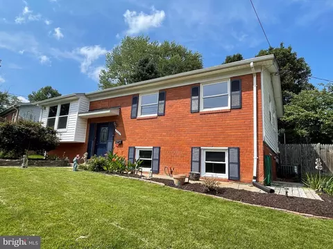 Exterior - 2407 Hayden Dr, Silver Spring, MD 20902 photo 3 of 7