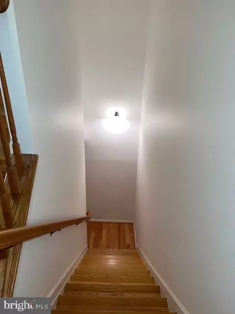 Entry Way - 11364 King George Dr #15, Silver Spring, MD 20902 photo 3 of 4