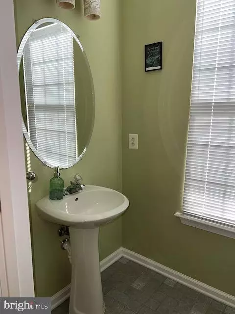 Other - 11364 King George Dr #15, Silver Spring, MD 20902 photo 4 of 6