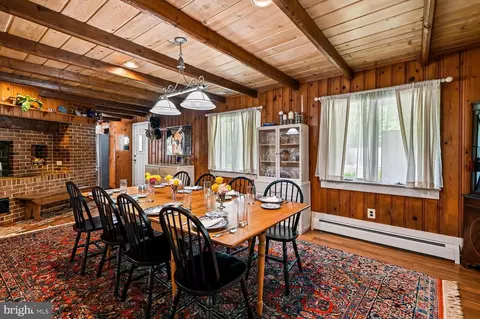 Dining - 18 Watergate Ct, Silver Spring, MD 20905 photo 5 of 8