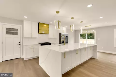 Kitchen - 2329 Blue Valley Dr, Silver Spring, MD 20904 photo 2 of 3