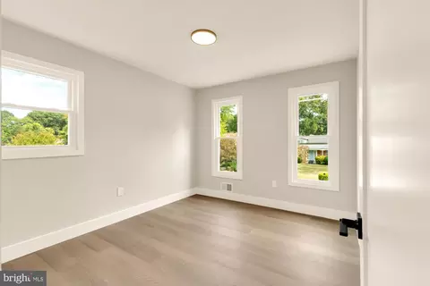 Bedroom - 2329 Blue Valley Dr, Silver Spring, MD 20904 photo 5 of 6