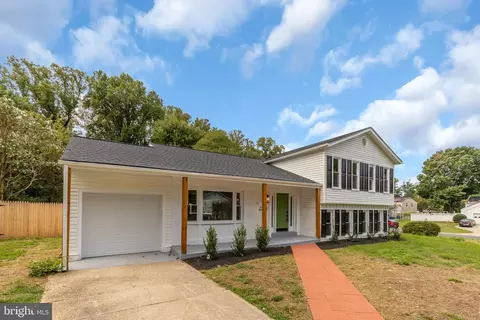 2329 Blue Valley Dr, Silver Spring, MD 20904 photo 3