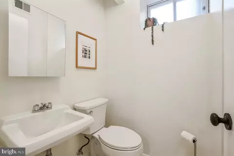 Bath - 307 Indian Spring Dr, Silver Spring, MD 20901 photo 5 of 5