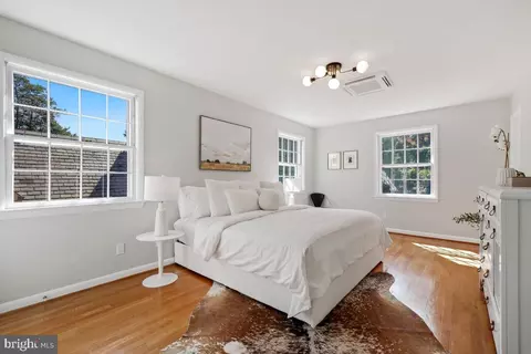 Bedroom - 307 Indian Spring Dr, Silver Spring, MD 20901 photo 1 of 3