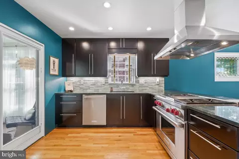 Kitchen - 307 Indian Spring Dr, Silver Spring, MD 20901 photo 2 of 2
