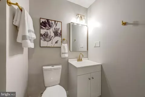 Bath - 130 Whitmoor Ter, Silver Spring, MD 20901 photo 1 of 5