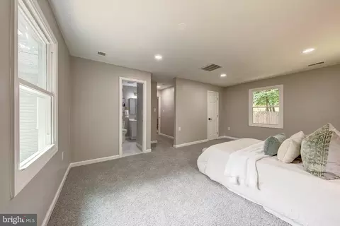 Bedroom - 130 Whitmoor Ter, Silver Spring, MD 20901 photo 2 of 3
