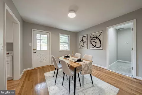 Dining - 130 Whitmoor Ter, Silver Spring, MD 20901 photo 2 of 3