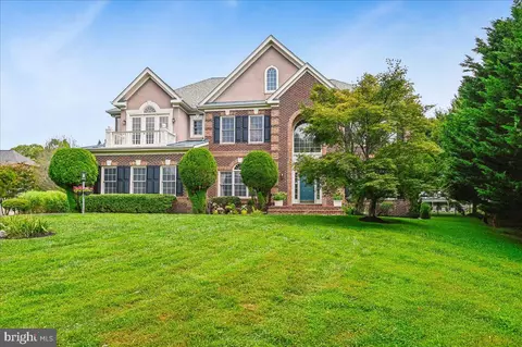 Exterior - 16510 Harbour Town Dr, Ashton, MD 20861 photo 12 of 13