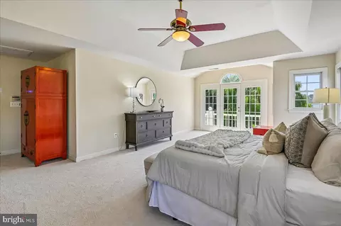 Bedroom - 16510 Harbour Town Dr, Ashton, MD 20861 photo 2 of 19