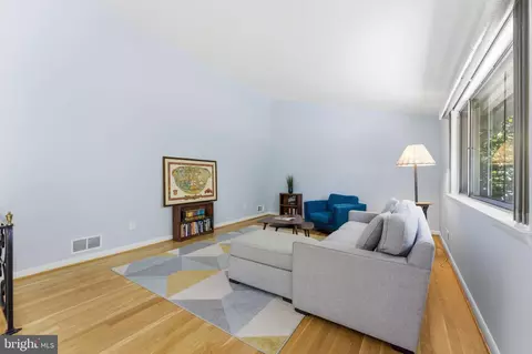 Living - 11408 Gilsan St, Silver Spring, MD 20902 photo 4 of 5
