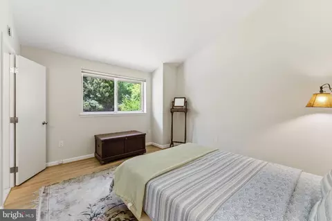 Bedroom - 11408 Gilsan St, Silver Spring, MD 20902 photo 2 of 9