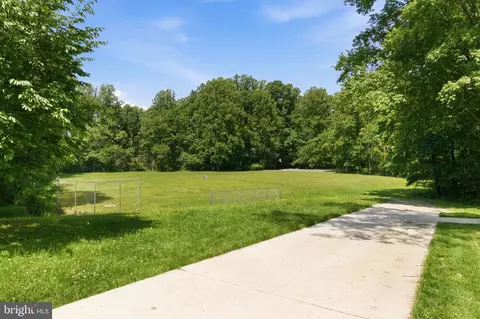 Exterior - 11408 Gilsan St, Silver Spring, MD 20902 photo 11 of 11