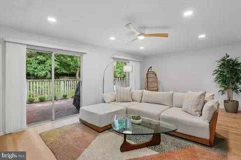 300 New Mark Esplanade, Rockville, MD 20850