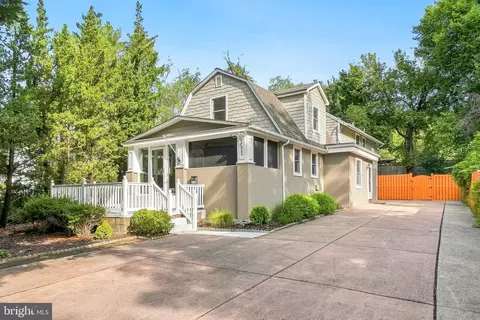 3511 Decatur Ave, Kensington, MD 20895