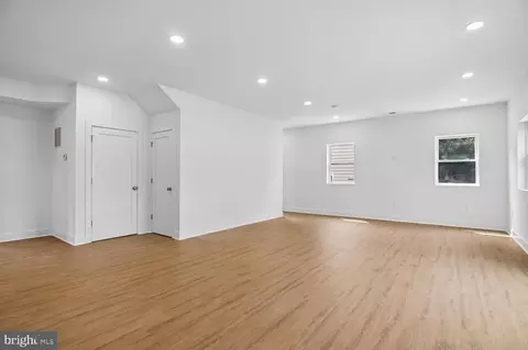 Living - 9910 Lorain Ave, Silver Spring, MD 20901 photo 6 of 6